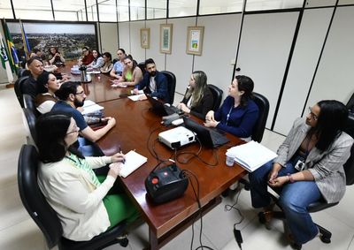 A reuni&atilde;o foi marcada pelo di&aacute;logo, pela troca de informa&ccedil;&otilde;es e pelos esclarecimentos sobre a&ccedil;&otilde;es voltadas ao fortalecimento da educa&ccedil;&atilde;o municipal