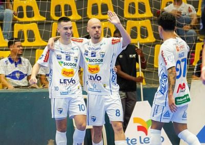 Vencedor do confronto encara o Campo Mour&atilde;o nas quartas de final do Campeonato Paranaense