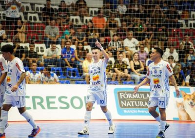 Equipe decide vaga contra o time ga&uacute;cho ap&oacute;s campanha de recupera&ccedil;&atilde;o na primeira jornada da competi&ccedil;&atilde;o