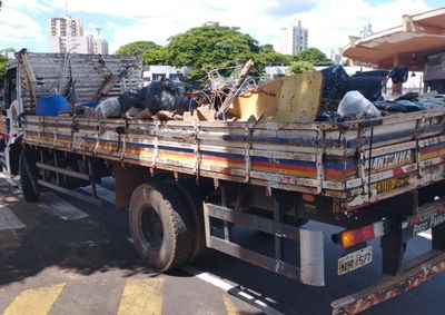 A&ccedil;&atilde;o vai passar por toda a cidade para recolher m&oacute;veis velhos e materiais inserv&iacute;veis dos bairros