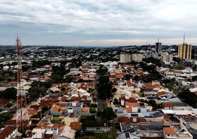 Simepar aponta acumulado de 18,3 mm at&eacute; a noite; tempo firma a partir de quarta-feira, mas com possibilidade de retorno no fim de semana