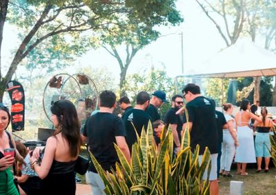 Evento beneficente acontece no dia 26 de setembro na Casa do Criador, com open food, open chopp e shows ao vivo