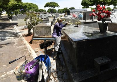 Obras em jazigos poder&atilde;o ser feitas at&eacute; 16 de outubro, enquanto a limpeza ser&aacute; permitida at&eacute; o dia 30
