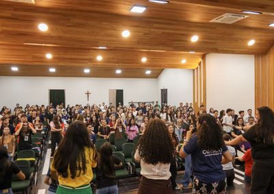 Encontro aconteceu no Centro Diocesano de Forma&ccedil;&atilde;o, com apoio de outros 100 jovens volunt&aacute;rios, no fim de setembro