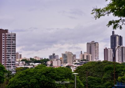 Ter&ccedil;a (13) tem previs&atilde;o de 61,5 mm e quarta (14), de 45,4 mm; tempo abre a partir de quinta, com sol e temperaturas amenas