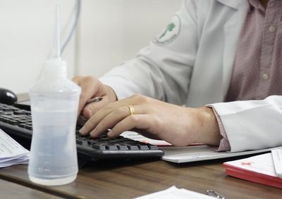 Prefeitura alerta que aus&ecirc;ncias sem aviso impedem o aproveitamento das vagas por outros pacientes que aguardam atendimento