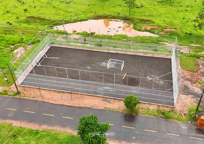 Projetos incluem campos sint&eacute;ticos, playgrounds, quadras e &aacute;reas de conviv&ecirc;ncia em bairros e distritos; obra no Parque Residencial Metropolitano III j&aacute; ava