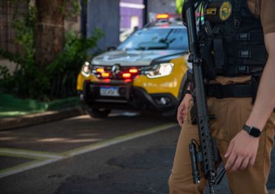 Conselho Tutelar constatou marcas de vermelhid&atilde;o na menor; testemunha que acionou a pol&iacute;cia teria sido amea&ccedil;ada