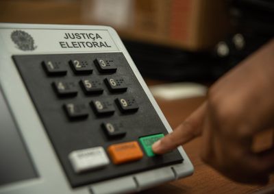 Cidade elegeu dois deputados federais e, na disputa para presid&ecirc;ncia, Fl&aacute;vio Bolsonaro (PL) obteve 69,01% dos votos