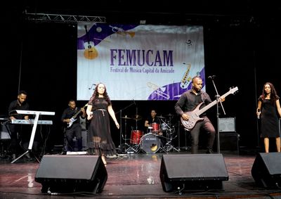 Os eventos, com entrada gratuita e premia&ccedil;&atilde;o total de R$ 48.600,00, ocorrem no Centro Cultural Vera Schubert