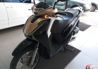 HONDA SH
