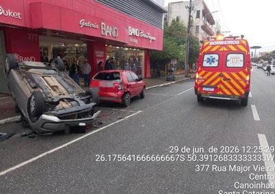 Motorista de um dos ve&iacute;culos relatou dores no t&oacute;rax e foi encaminhado &agrave; UPA.
