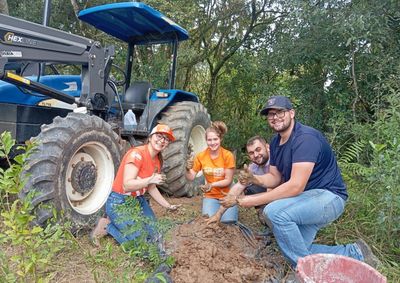 Atrav&eacute;s do projeto Nascentes Vivas, a cooperativa expande a preserva&ccedil;&atilde;o h&iacute;drica em &aacute;reas rurais e urbanas