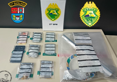 Com eles foram localizados entorpecentes e materiais usados no com&eacute;rcio de drogas 