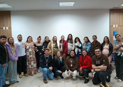 Al&eacute;m do kit para o beb&ecirc;, participantes tiveram acesso a orienta&ccedil;&otilde;es sobre maternidade, primeira inf&acirc;ncia e rede de prote&ccedil;&atilde;o social.