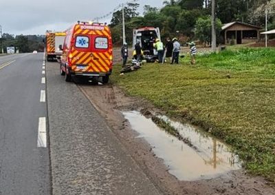 Homem de 24 anos foi encaminhado ao hospital pelo Samu, ele apresentava ferimentos na face e na cabe&ccedil;a