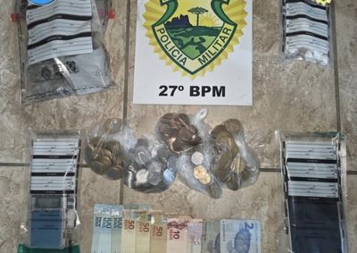 Pol&iacute;cia Militar encontrou maconha, coca&iacute;na, dinheiro, balan&ccedil;a de precis&atilde;o e celular em resid&ecirc;ncia no bairro Bela Vista.