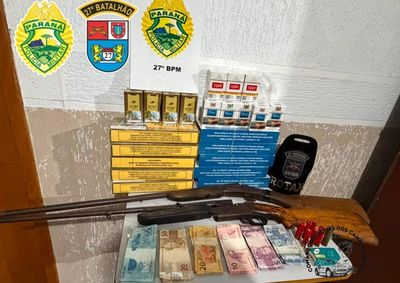 Abordagem da Rotam em um bar na Linha Curitiba tamb&eacute;m resulta na apreens&atilde;o de duas espingardas, muni&ccedil;&otilde;es e cigarros de origem paraguaia.