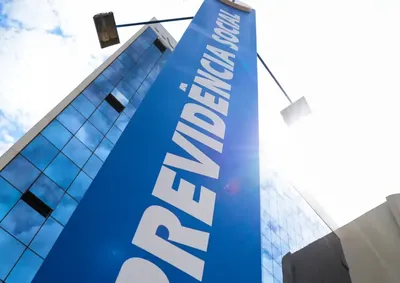 Hoje o n&uacute;mero est&aacute; em quase um um milh&atilde;o e 300 mil requerimentos