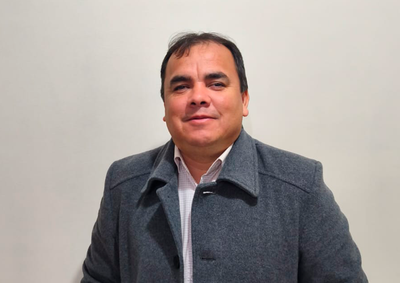 Ricardo Inclusivo explica por que inclus&atilde;o de verdade tamb&eacute;m significa ter direito a errar, reclamar, ter dias ruins e simplesmente viver.