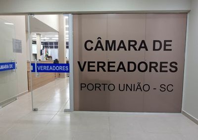 Sess&atilde;o tamb&eacute;m teve pedidos para nova creche, espa&ccedil;os sensoriais e melhorias em ruas, tr&acirc;nsito e transporte