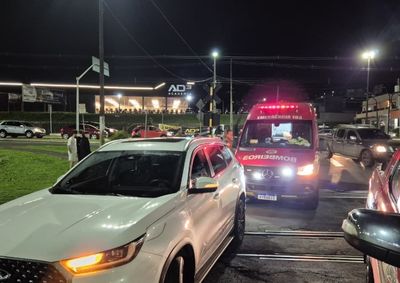 Acidente aconteceu na noite de ter&ccedil;a-feira (22), no cruzamento das avenidas dos Ferrovi&aacute;rios e Jo&atilde;o Pessoa.
