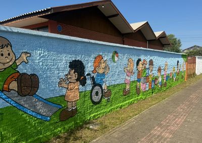 Com a redu&ccedil;&atilde;o do n&iacute;vel do Rio Igua&ccedil;u, Secretaria de Educa&ccedil;&atilde;o trabalha para retomar aulas em algumas unidades nesta segunda-feira, 28