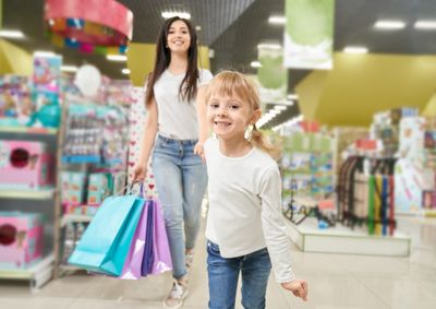 Quase oito em cada dez consumidores dizem estar em situa&ccedil;&atilde;o financeira melhor ou igual &agrave; de 2025.