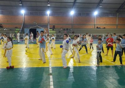 Projeto de boas pr&aacute;ticas da Escola C&iacute;vico-Militar Jo&atilde;o Fernando Sobral leva esporte aos estudantes e ter&aacute; torneio em setembro.