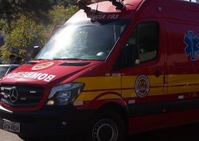 Mulher estava desaparecida desde a tarde deste domingo e foi encontrada pelos bombeiros em uma estrada rural, sem ferimentos aparentes.