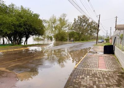 A medi&ccedil;&atilde;o foi realizada na manh&atilde; desta quarta-feira por meio da r&eacute;gua instalada na Pra&ccedil;a do Rio Igua&ccedil;u