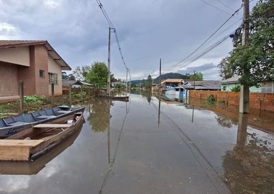 Medi&ccedil;&atilde;o das 9h deste domingo aponta o Rio Igua&ccedil;u em 6,217 metros em Uni&atilde;o da Vit&oacute;ria.