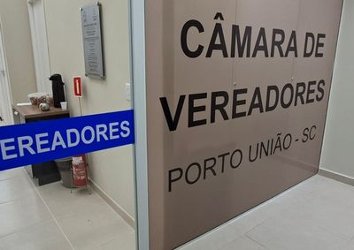 Sess&atilde;o desta segunda-feira teve propostas para unidades de sa&uacute;de, transporte rural, tr&acirc;nsito e atendimento a servidores.