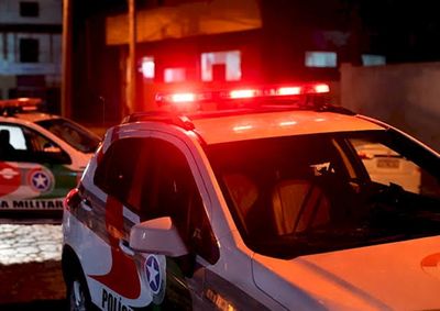 Segundo a Pol&iacute;cia Militar, os dois tamb&eacute;m desacataram os policiais durante o atendimento na Linha S&atilde;o Pascoal.