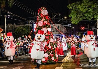 Programa&ccedil;&atilde;o do Natal M&aacute;gico na cidade j&aacute; come&ccedil;ou. 