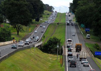 Expectativa de aproximadamente 700 mil ve&iacute;culos transitando nas rodovias de Vargem Grande do Sul, Casa Branca e regi&atilde;o. 