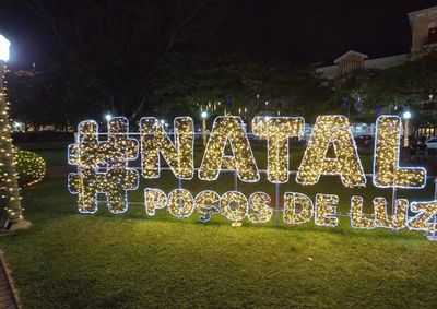 Destino certo para os moradores da nossa regi&atilde;o que adoram ir a Po&ccedil;os de Caldas conferir o lindo cen&aacute;rio natalino da cidade. 