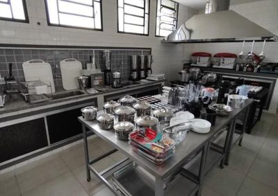 Capacita&ccedil;&atilde;o oferece 15 vagas por turma no Espa&ccedil;o Cozinhalimento; aulas ocorrem de 10 a 13 de novembro
