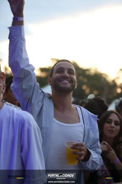 Festa das Rosas 2023- Show do Mumuzinho