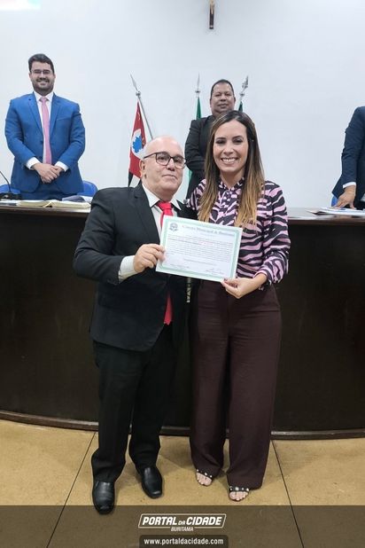  MO&Ccedil;&Otilde;ES DE APLAUSO &ndash; SESS&Atilde;O ORDIN&Aacute;RIA DE 13 DE OUTUBRO DE 2025