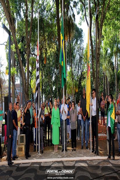 Desfile C&iacute;vico Mogi Mirim 2023
