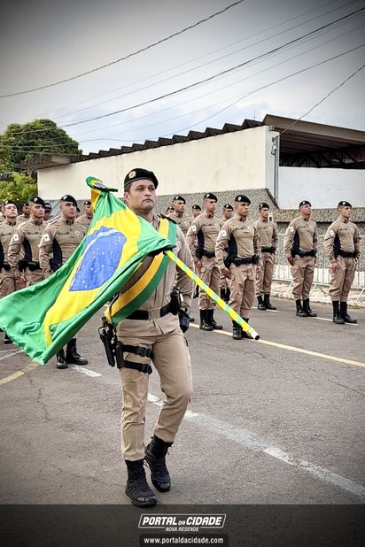 Passos celebra a formatura de 65 novos soldados da PMMG
