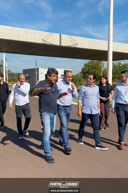 Encontro de Munic&iacute;pios Sobre Turismo