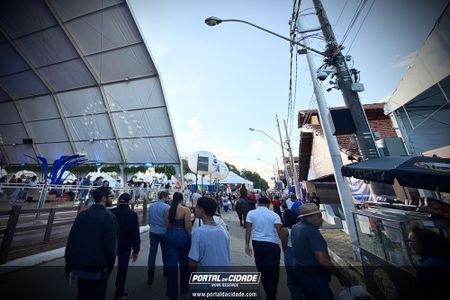 Cerim&ocirc;nia de abertura da Megaleite 2026