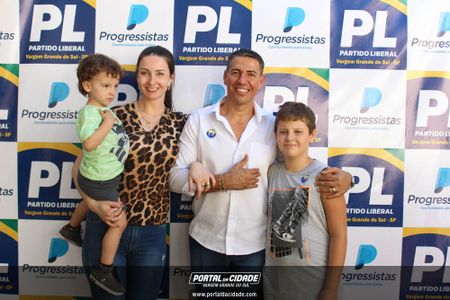 Lan&ccedil;amento de pr&eacute;-campanha Magalh&atilde;es (parte #2)