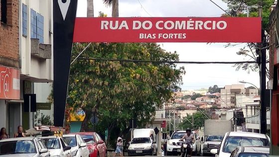 Prefeitura flexibiliza horário do comércio e estende abertura de bares em  Poços de Caldas, MG, Sul de Minas