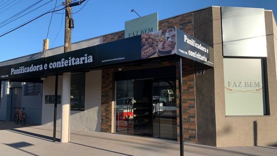 Com deliciosos pratos, Panificadora e Confeitaria Faz Bem traz sabores ...