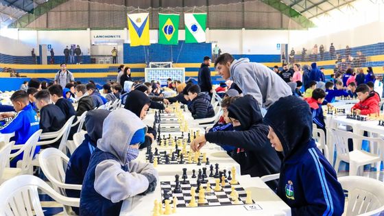 Arapongas reúne participantes de todo o Paraná durante 1º Etapa do Circuito  Pé Vermelho de Xadrez