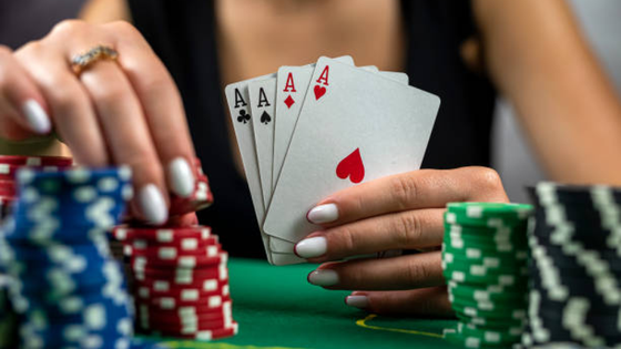 Melhor poker online para ganhar dinheiro