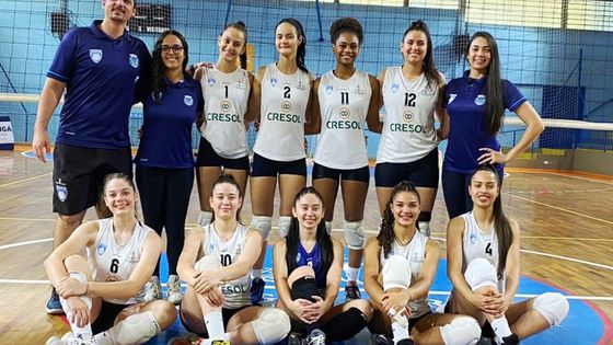 Santa Helena fica vice-campeã de competição de voleibol em Formosa do Oeste